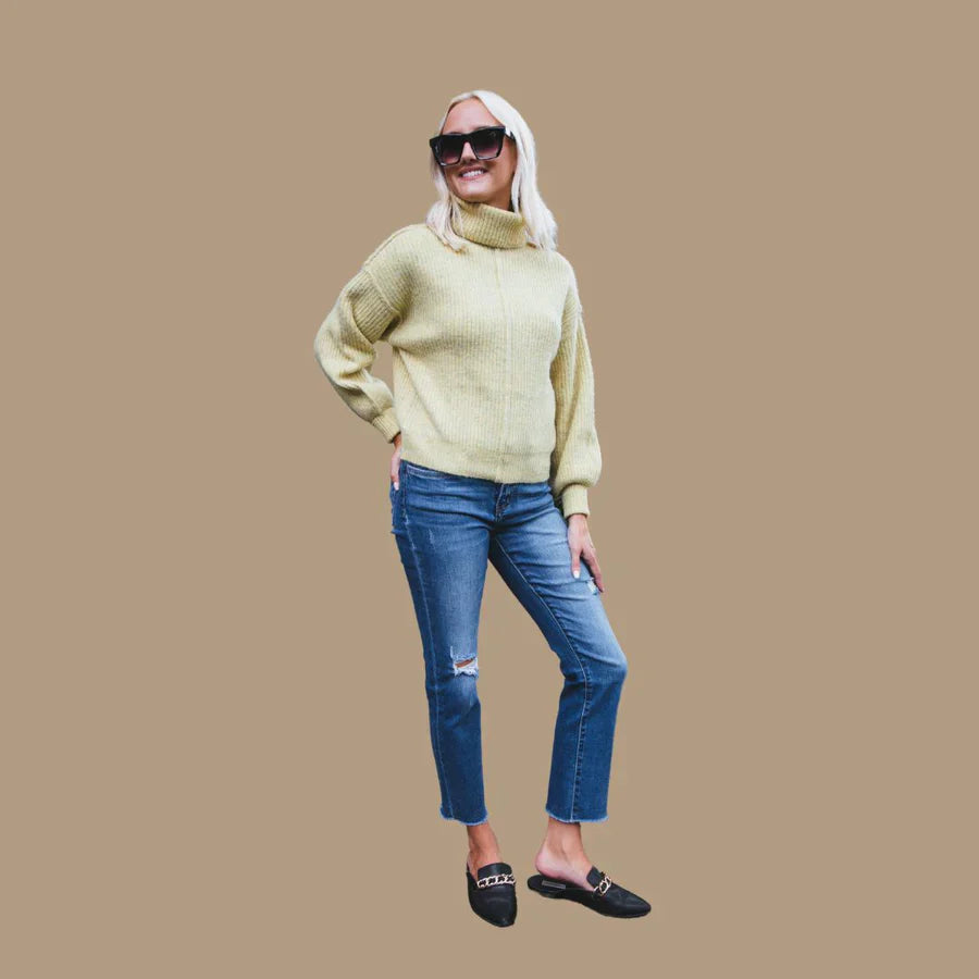 Ada - rollkragenpullover mit schnürsenkeln