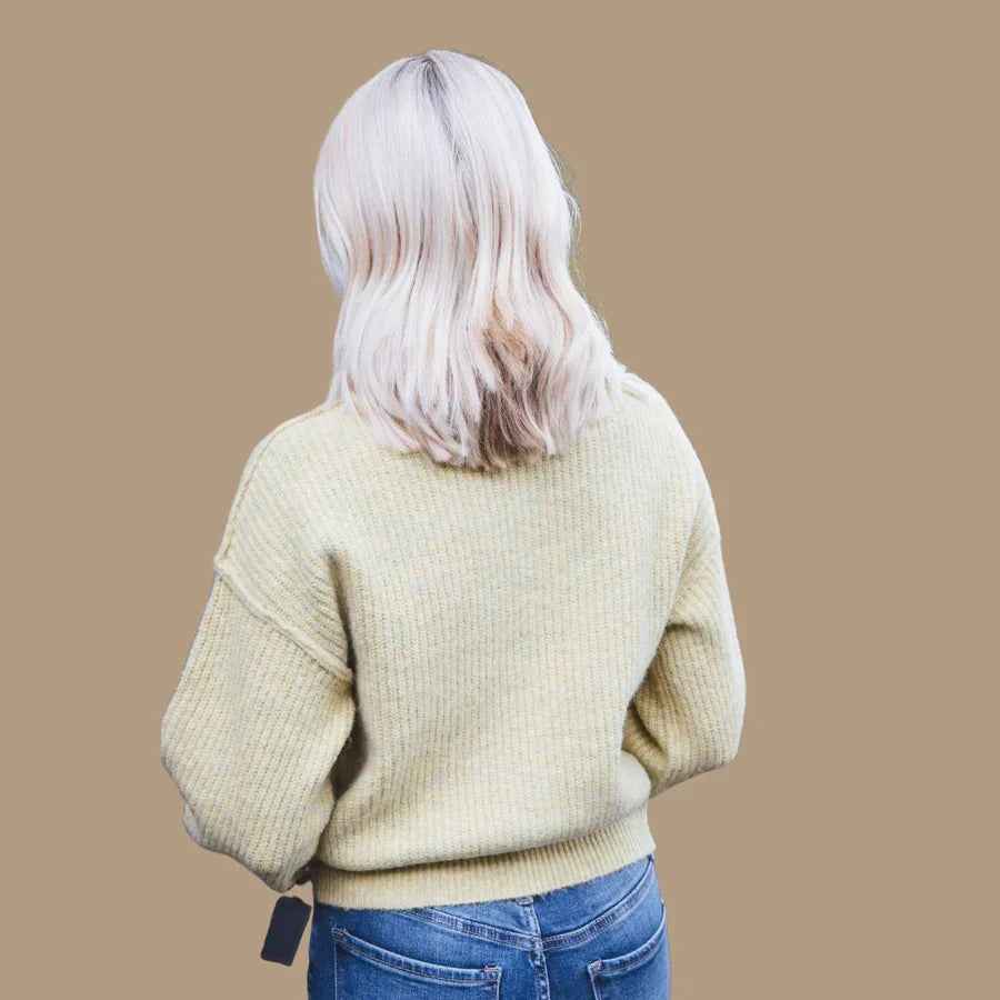 Ada - rollkragenpullover mit schnürsenkeln