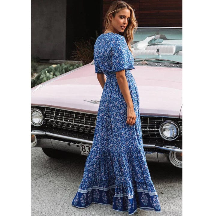 Geblümtes kleid im hippie-chic | Aerinne