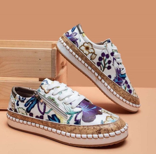 Santorin i flower sneaker trend der saison
