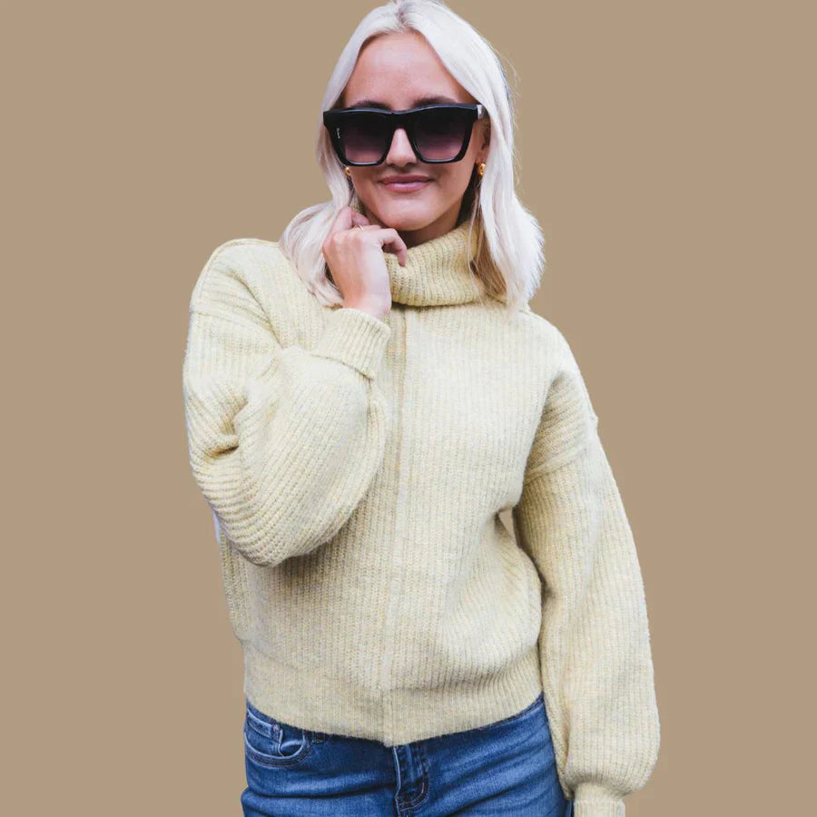 Ada - rollkragenpullover mit schnürsenkeln
