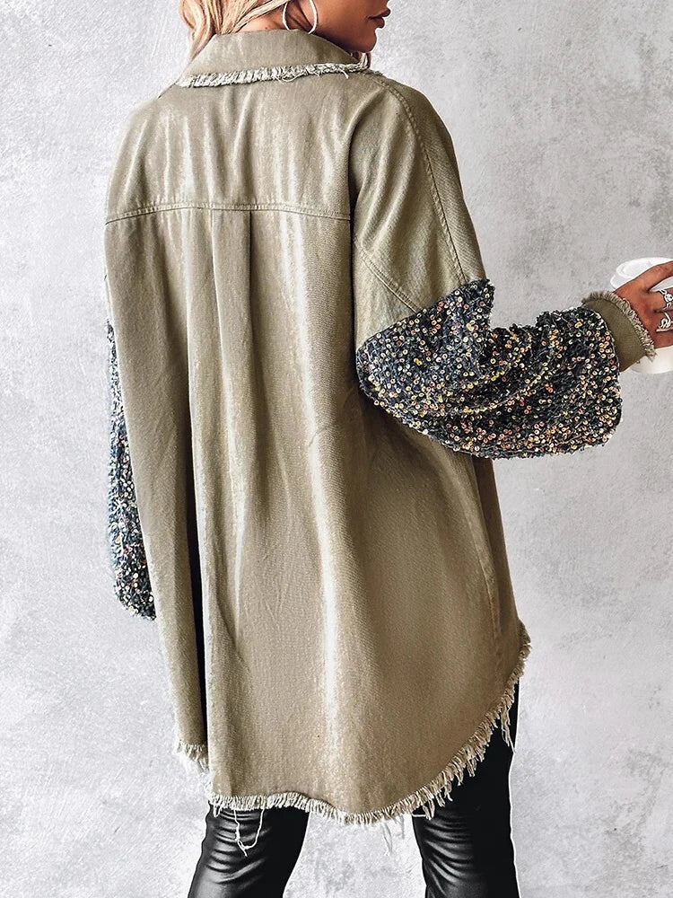 Aadhya - jeansjacke mit kontrastierenden pailletten