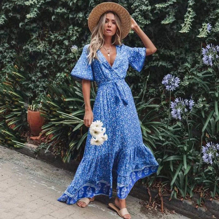 Geblümtes kleid im hippie-chic | Aerinne