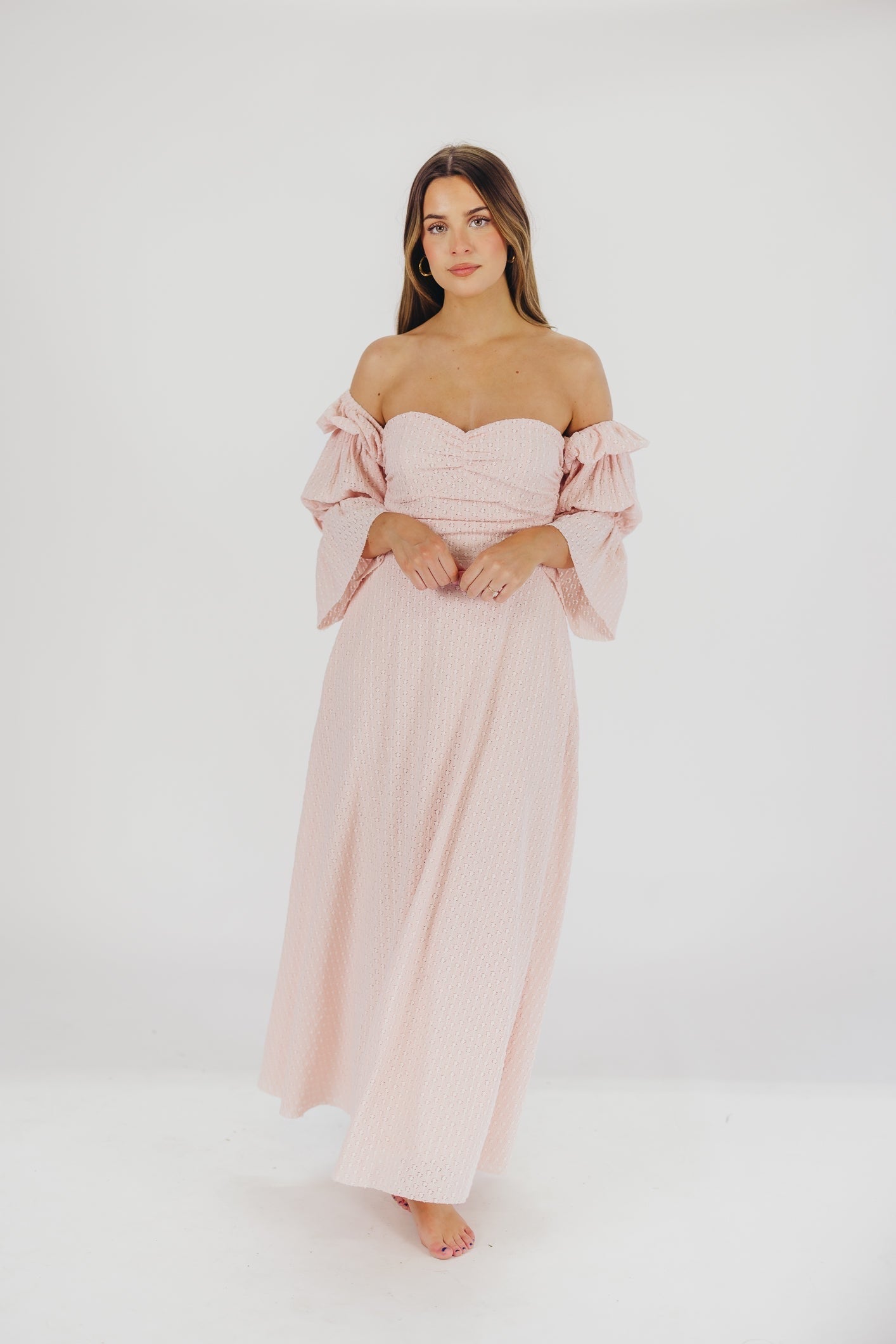 Corrine – langes Kleid mit rüschenärmeln und taschen – ballerina-pink – stoßfest