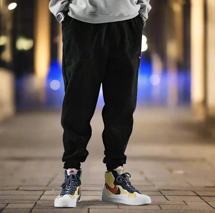 Konrad - moderne, weite cordhose